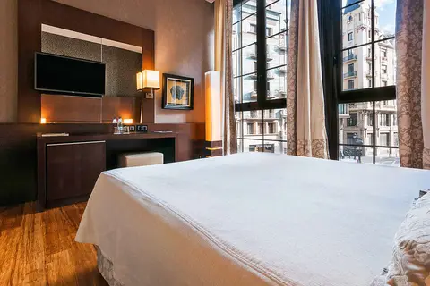 Hotel Colonial Barcelona in Barcelona — foto 2