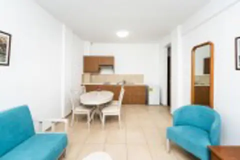 Flora Hotel Apartments in Παραλίμνι — foto 6