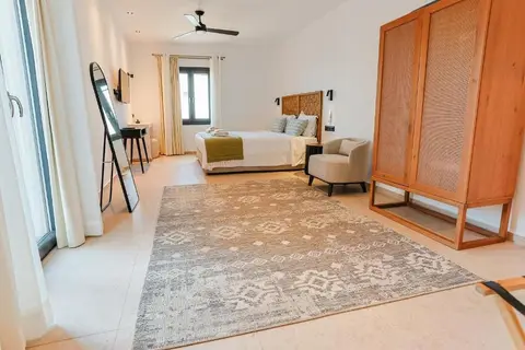 La Maltese Boutique in Paros — foto 5