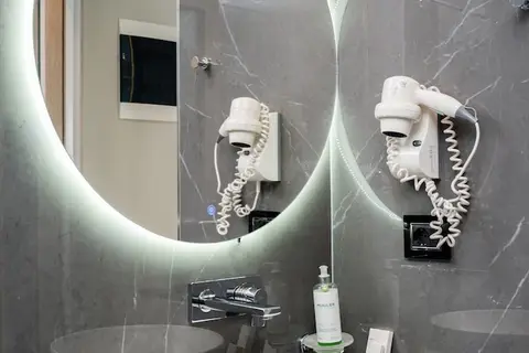 Demi Hotel in Saranda — foto 14