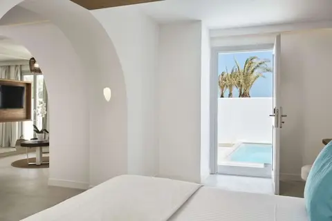 Nikki Beach Resort & Spa Santorini in Δημοτική Ενότητα Τιθορέας — foto 11
