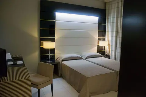 Hotel Palazzo Salgar in Napels — foto 19