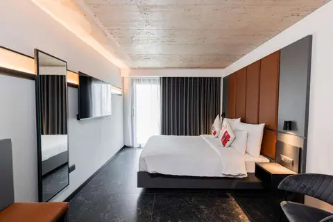 The Londoner Hotel St. Julian's in San Ġiljan — foto 17
