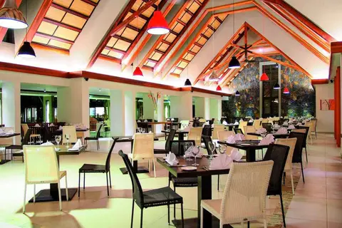 Crystals Beach Resort Belle Mare in Quatre Cocos VCA — foto 25