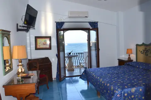 Hotel Arathena Rocks in Giardini-Naxos — foto 7
