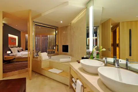 The Meydan Hotel in Dubai — foto 2