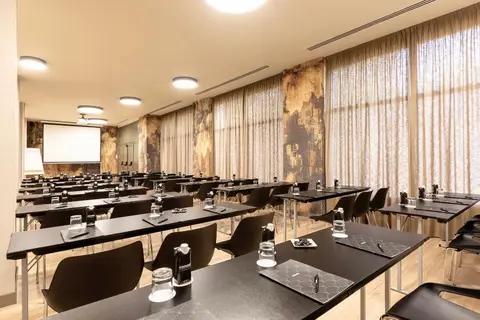 Hotel Acta Pirámides in Madrid — foto 18