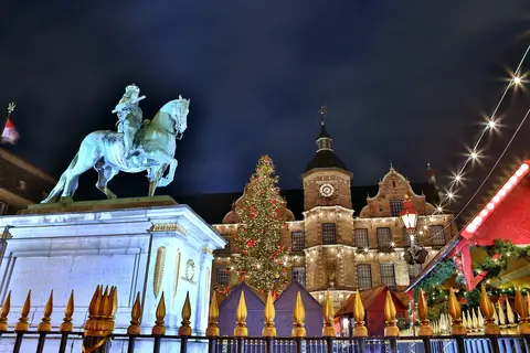 Kerstmarktcruise Düsseldorf en Keulen in Sevenum — foto 2