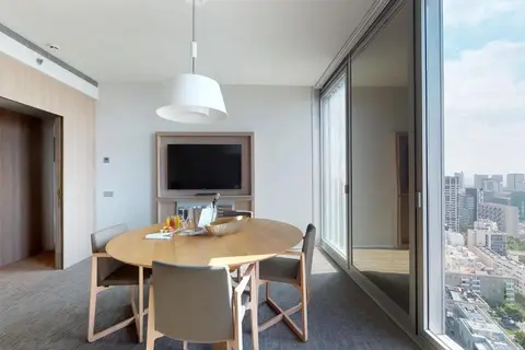 Hotel The Level at Meliá Barcelona Sky in Barcelona — foto 30