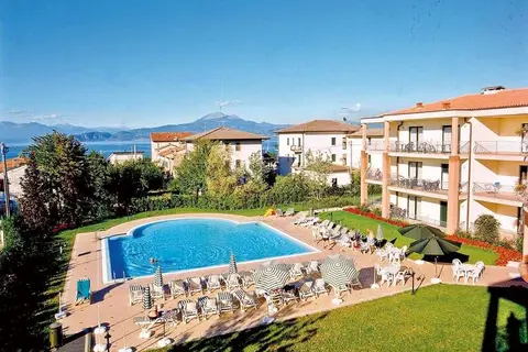 Hotel Nettuno in Peschiera del Garda