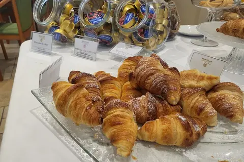 Hotel Lux in Alessandria — foto 16