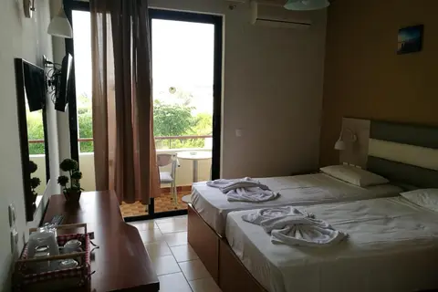 Golden Days Hotel in Αφάντου — foto 16