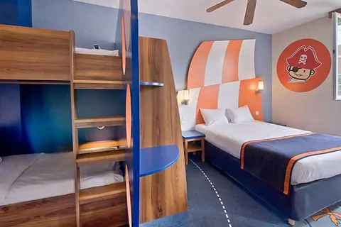 Explorers Hotel in Magny-le-Hongre, foto 3