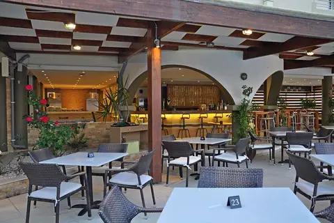 Sea Melody Beach Hotel & Appartementen in Ialysos, foto 8