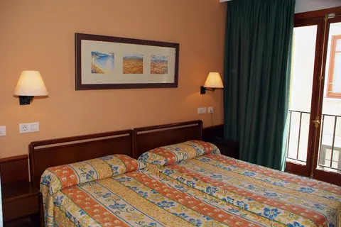 Ciutadella Hostal in Ciutadella — foto 17