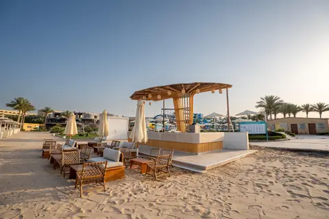 Hotel Sunrise Azalea Aqua Park Resort in الاحياء — foto 8