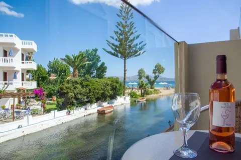 Kalyves Beach Hotel in Καλύβες — foto 4