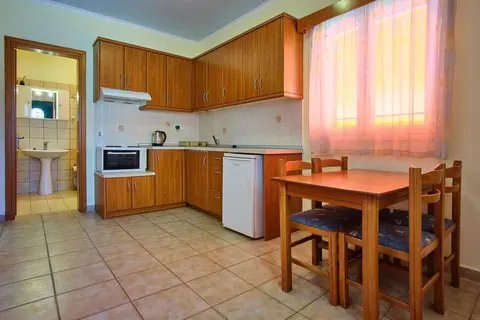 Yiannis Village Sidari in Λιβάδι — foto 8