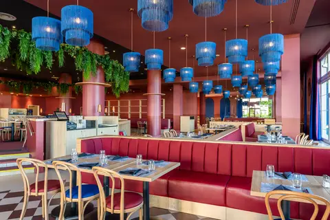 Grand Magic Hotel in Magny-le-Hongre — foto 5