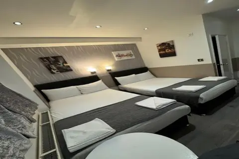 Tony's House in Londen, foto 8