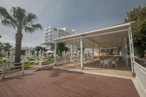 Iliada Beach Hotel in Παραλίμνι — foto 28