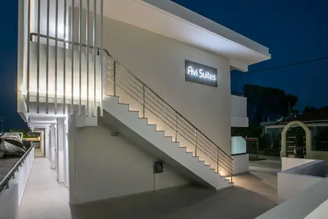Avi Suites Faliraki Center in Φαληράκι — foto 11