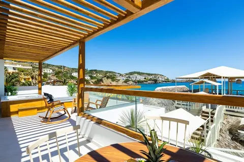 Nostos Beach Boutique Hotel in Βλυχάδα — foto 17