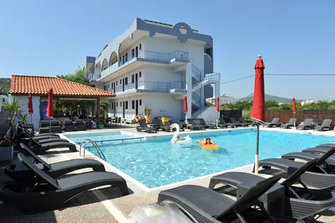 Maritime Hotel Appartementen in Kremasti