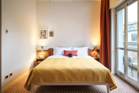 Max Brown Missori in Milaan — foto 4