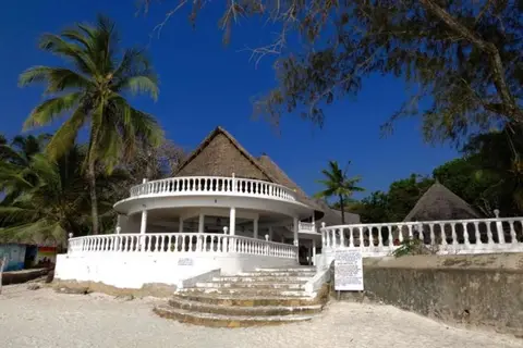Papillon Lagoon Reef in Ukunda — foto 28
