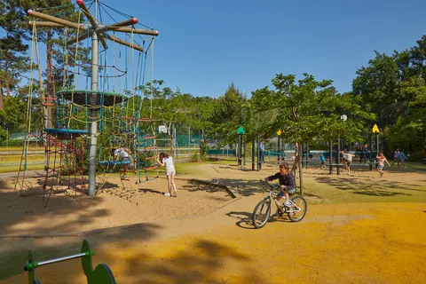 Camping La Pinède foto 8