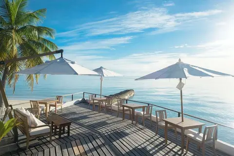 Makunudu Island Resort in Main Restaurant and Bar, foto 4