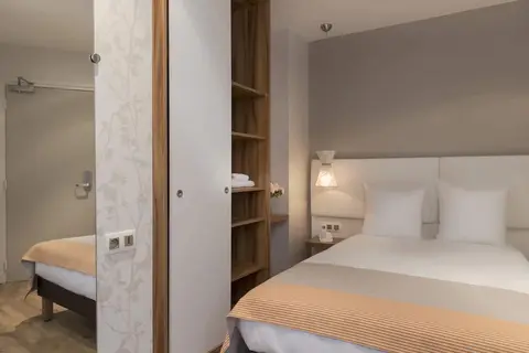 Hotel Magenta 38 by HappyCulture in Parijs — foto 23