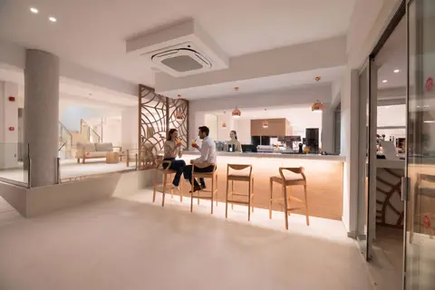Horizon Beach Hotel in Δημοτική Ενότητα Μαλίων — foto 27