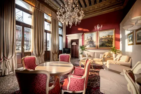 Ruzzini Palace in Venetië — foto 22