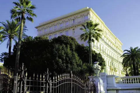 West End in Nice — foto 25