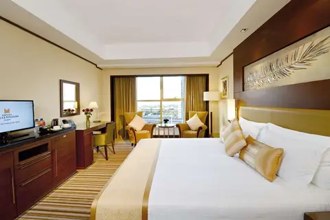 Grand Millennium Dubai in Dubai — foto 27