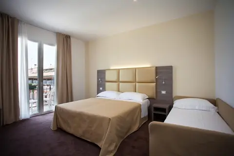 Hotel Bella Lazise in Colà di Lazise — foto 7