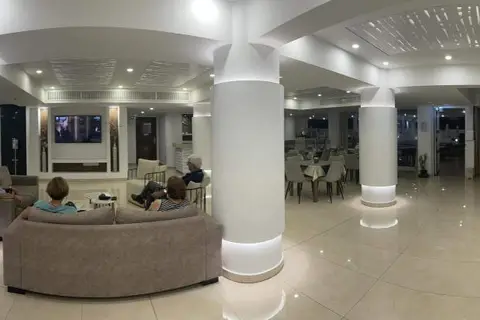 Livas Hotel Apartments in Paralimni — foto 21