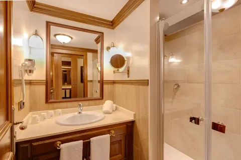 Hotel Colorado Creek at PortAventura World in Lladurs — foto 27