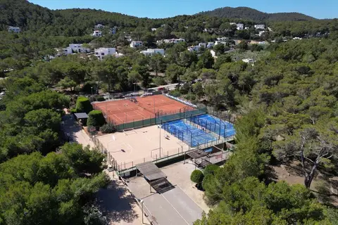 Invisa Hotel Club Cala Blanca in Santa Eulària des Riu — foto 13