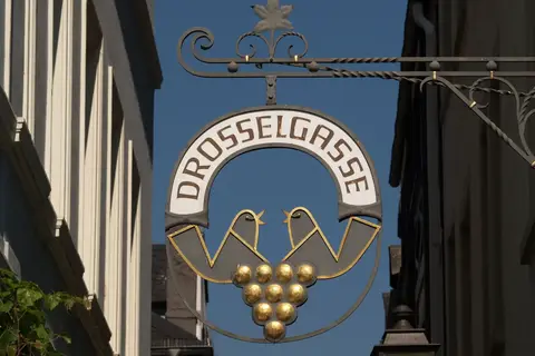 Hotel Felsenkeller in Rüdesheim am Rhein — foto 10