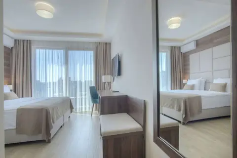 Hotel Twelve by Aycon in Budva — foto 28