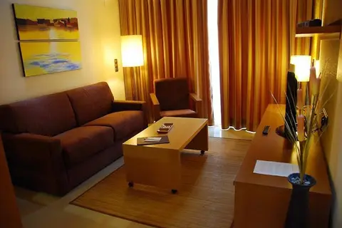 Exe Cunit Suites & Spa in el Vendrell — foto 24