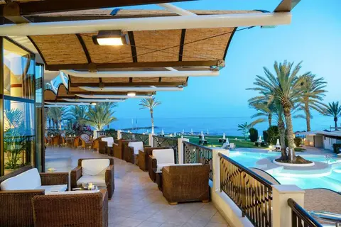 Hotel Constantinou Bros Athena Beach in Γεροσκήπου — foto 25