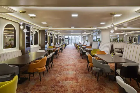 Hotel Admiral in Интернешънъл Асет банк — foto 6