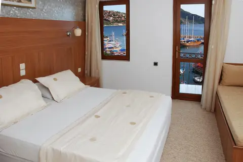 Pirat Hotel in Kaş — foto 9