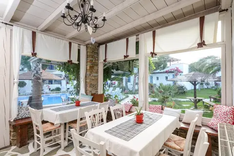 Alkyoni Beach Hotel in Naxos — foto 3