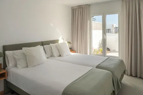 Nazaret Beach in Arrecife — foto 3