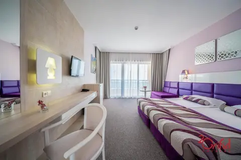 GRIFID Club Hotel Arabella in Gold Beach, foto 3